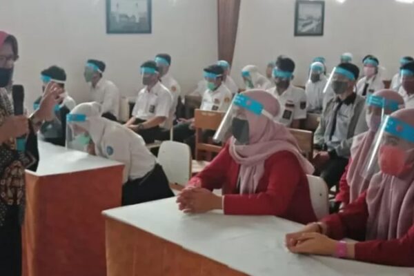 Berita SMK PGRI 13 SURABAYA 2-min